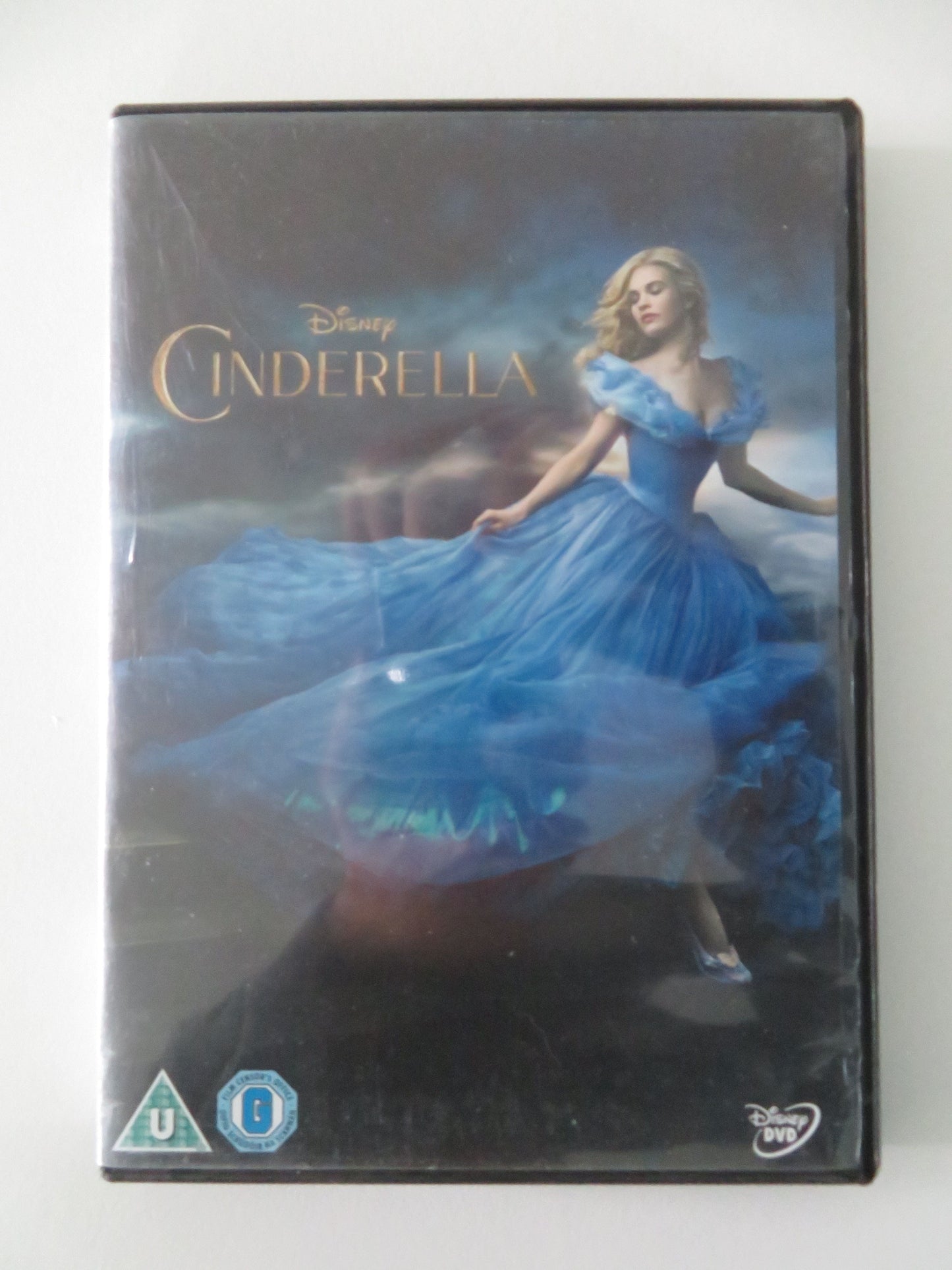 Cinderella (DVD) Disney Lily James Cate Blanchett 2015 Region 2 Movie posters