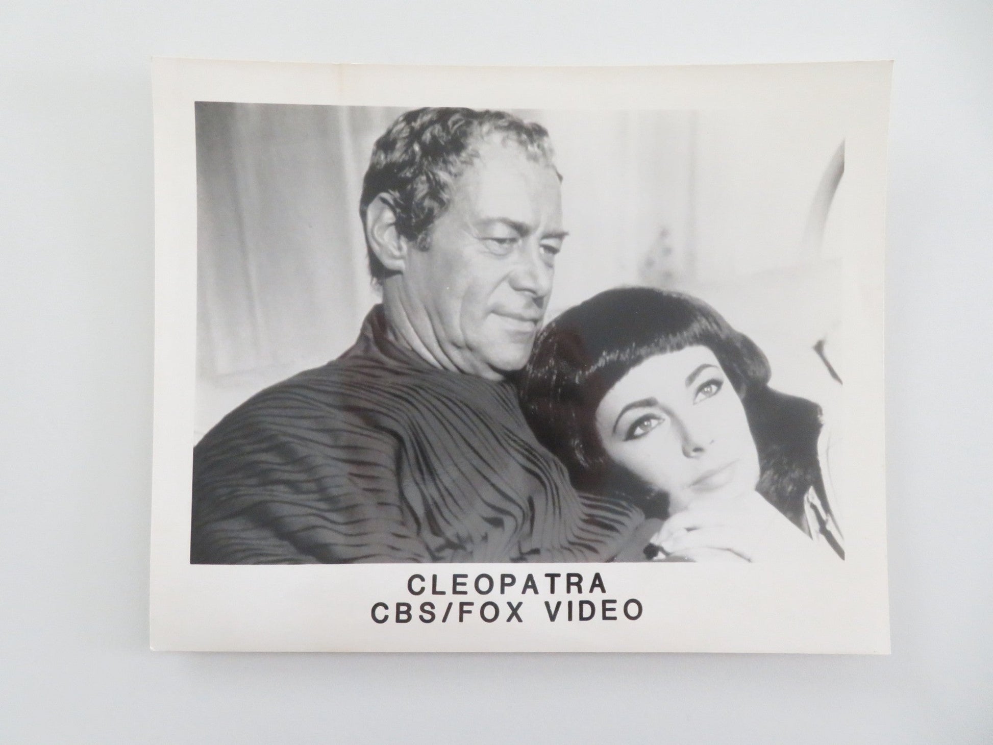 CLEOPATRA MOVIE STILL PHOTO REX HARRISON ELIZABETH TAYLOR 1963 Movie posters
