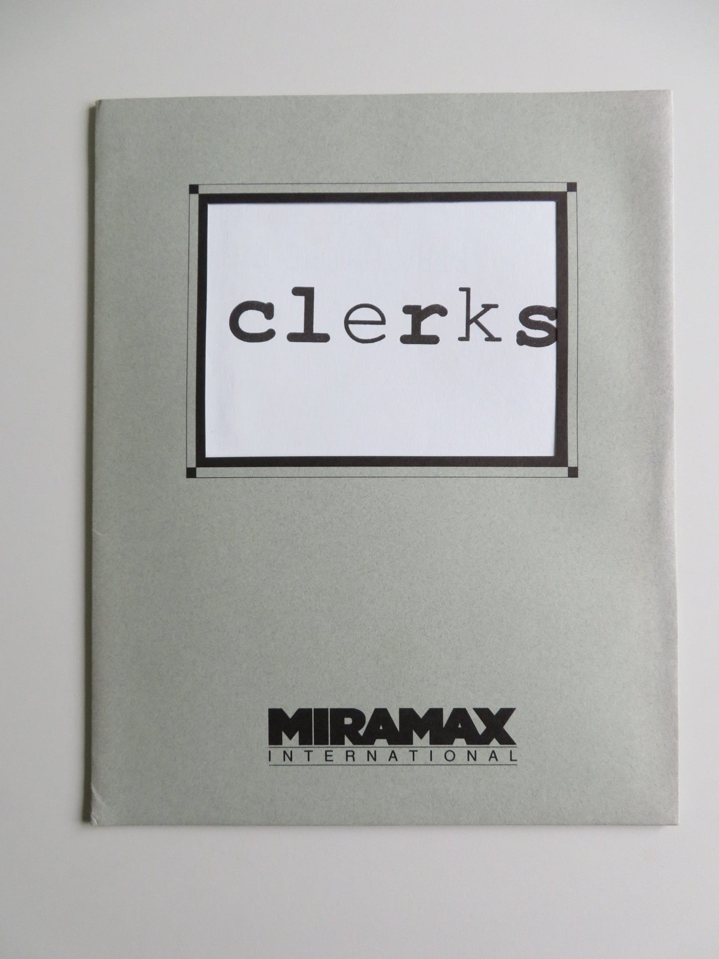 CLERKS PRESS KIT 1994 BRIAN O'HALLORAN JEFF ANDERSON JASON MEWES KEVIN SMITH Movie posters