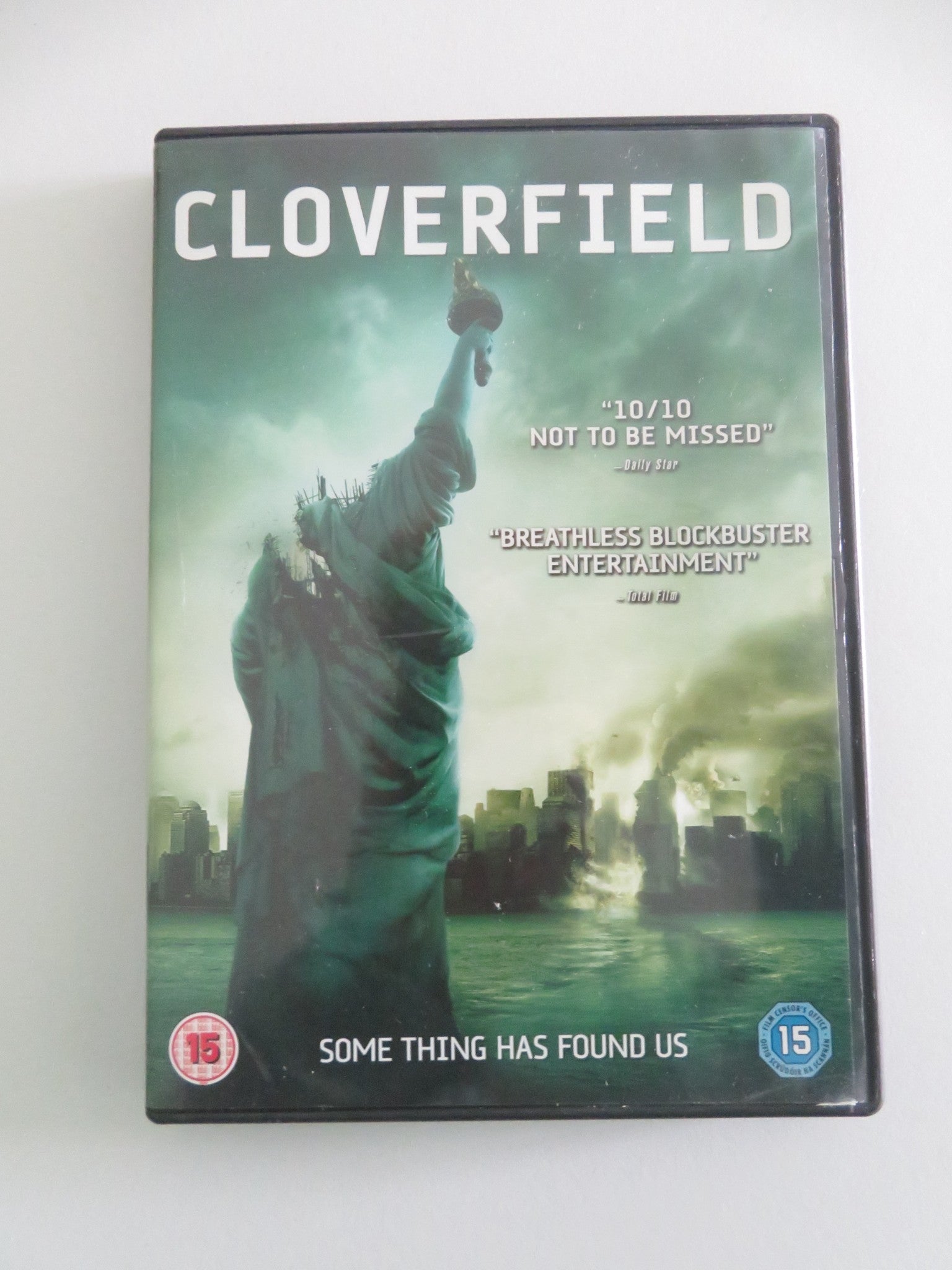 Cloverfield (DVD) Lizzy Caplan Jessica Lucas 2008 Region 2 Movie posters