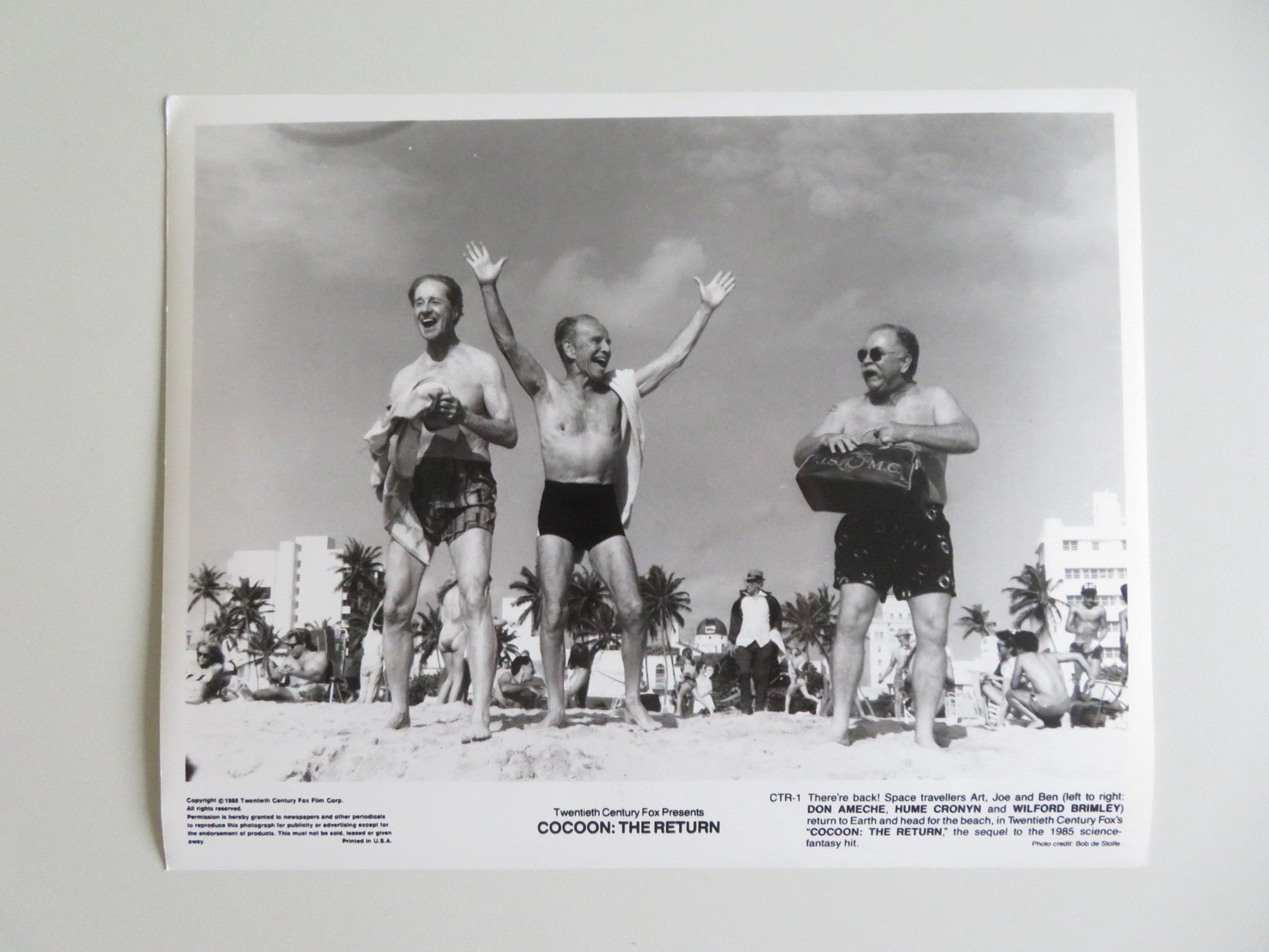 COCOON: THE RETURN MOVIE STILL PHOTO LOT OF 6 STEVE GUTTENBERG COURTNEY COX 1988 - Rendezvous Cinema