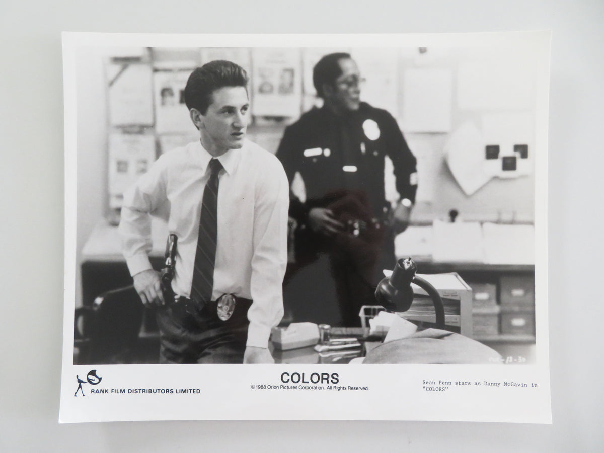 Colors - A Movie Still Photo Lot Of 7 Sean Penn, Robert Duvall 1988 Movie posters