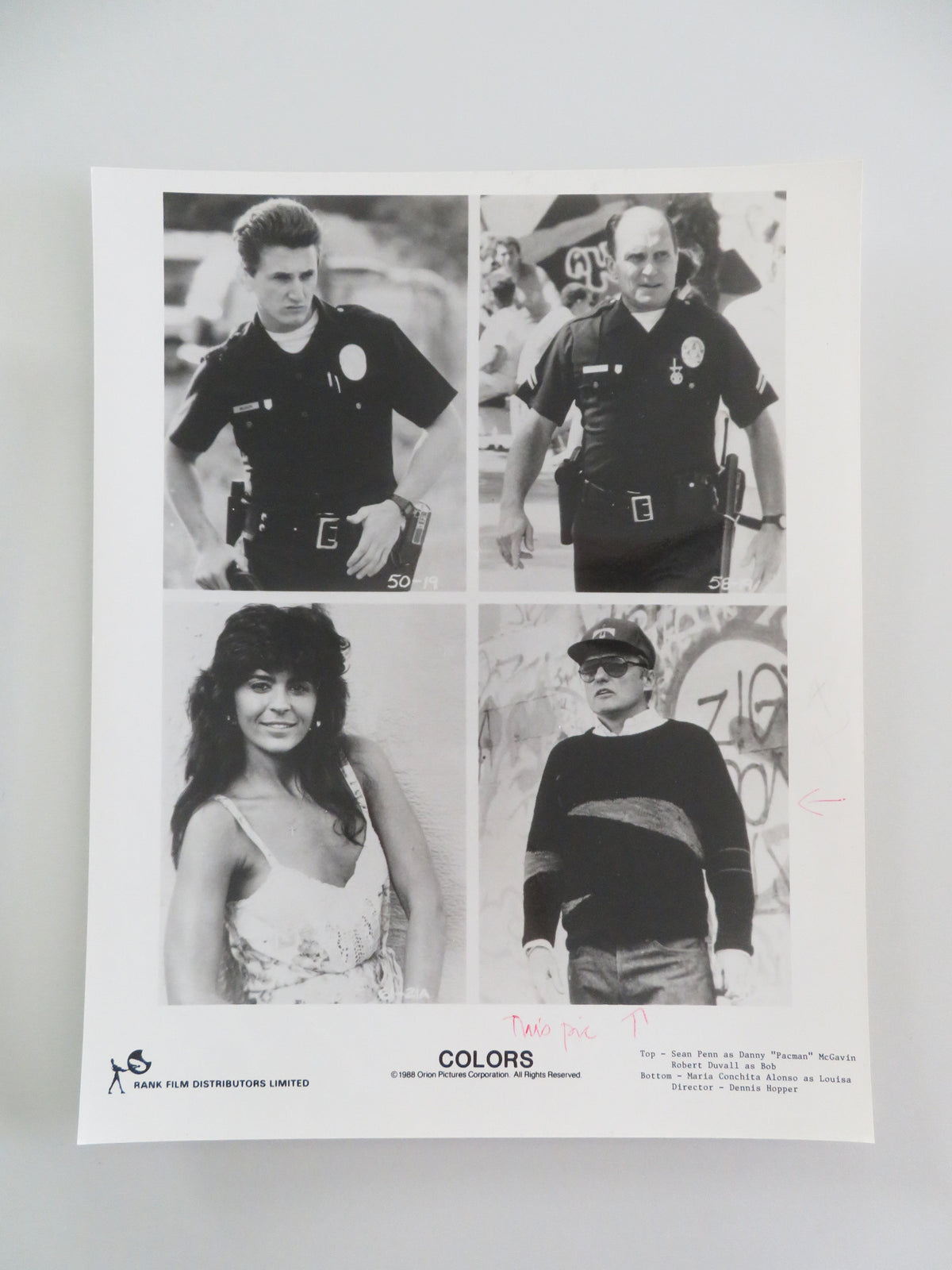 Colors - A Movie Still Photo Lot Of 7 Sean Penn, Robert Duvall 1988 Movie posters
