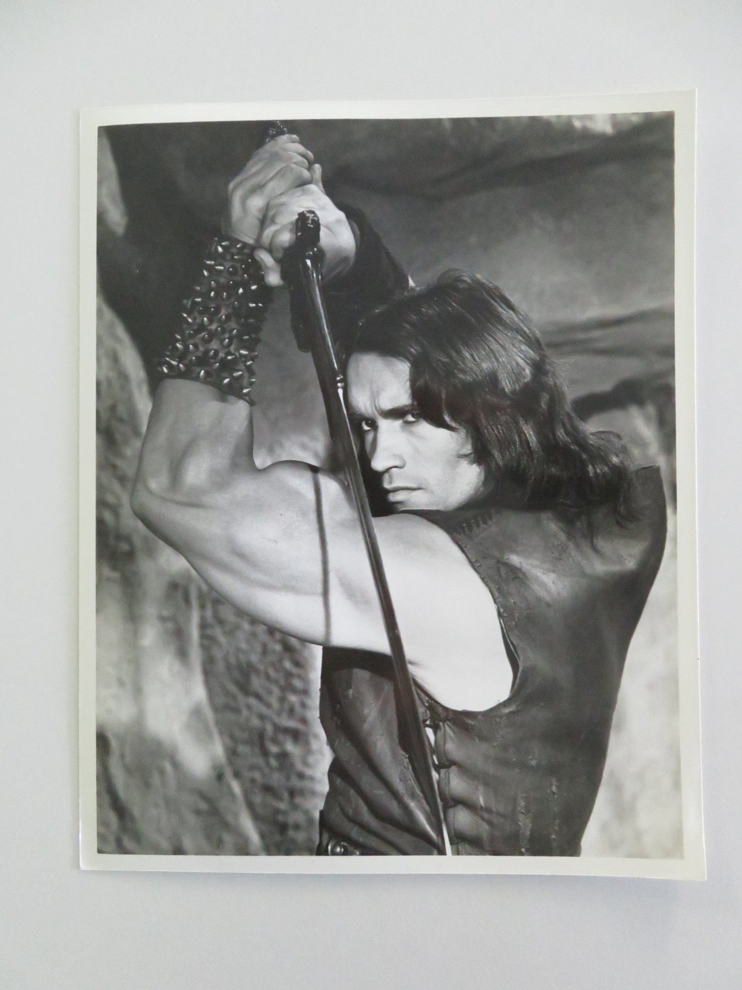 CONAN THE BARBARIAN - A MOVIE STILL PHOTO LOT OF 2 ARNOLD SCHWARZENEGGER 1982 Movie posters