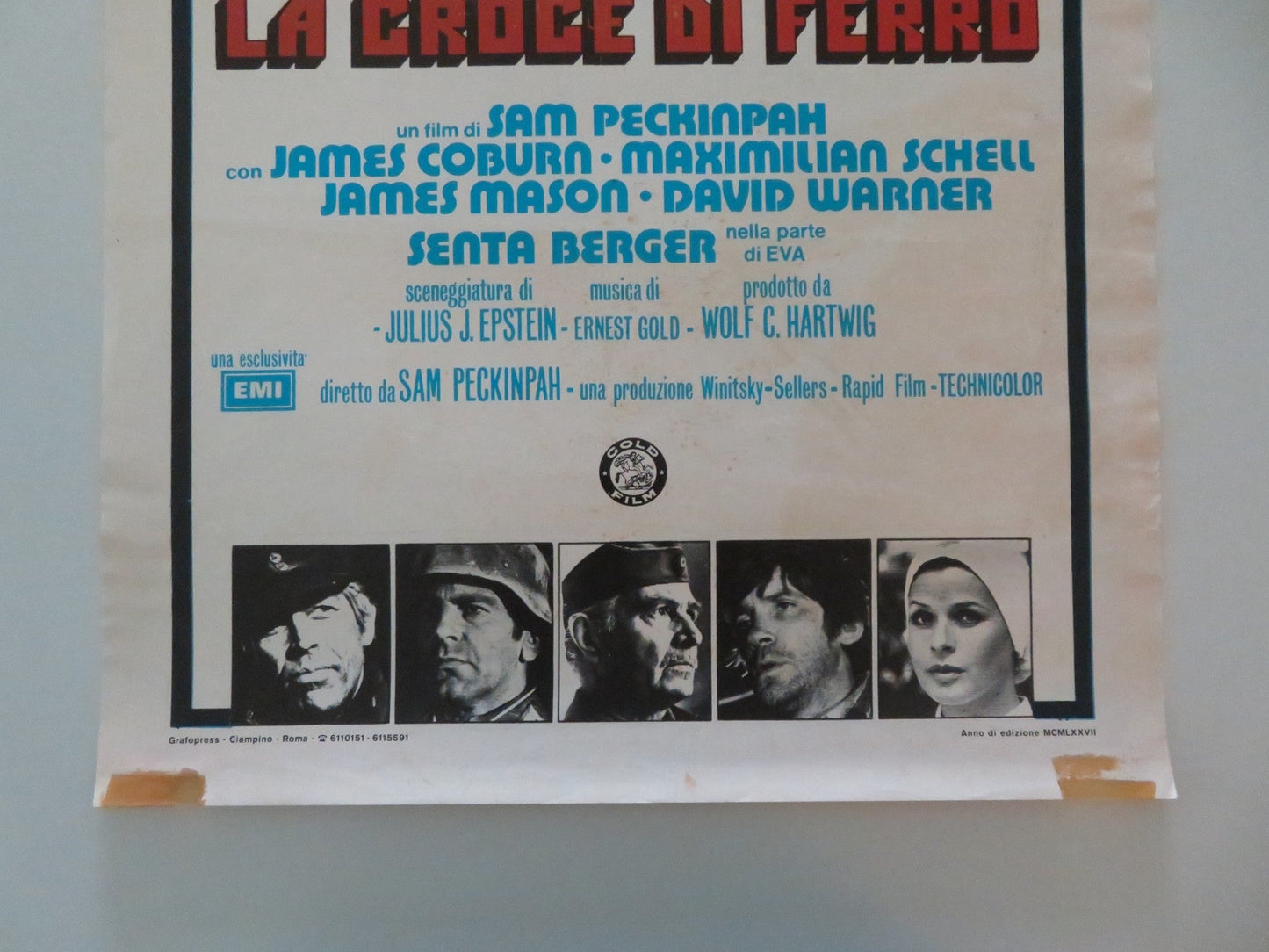 CROSS OF IRON ITALIAN LOCANDINA POSTER JAMES COBURN JAMES MASON 1977 Movie posters