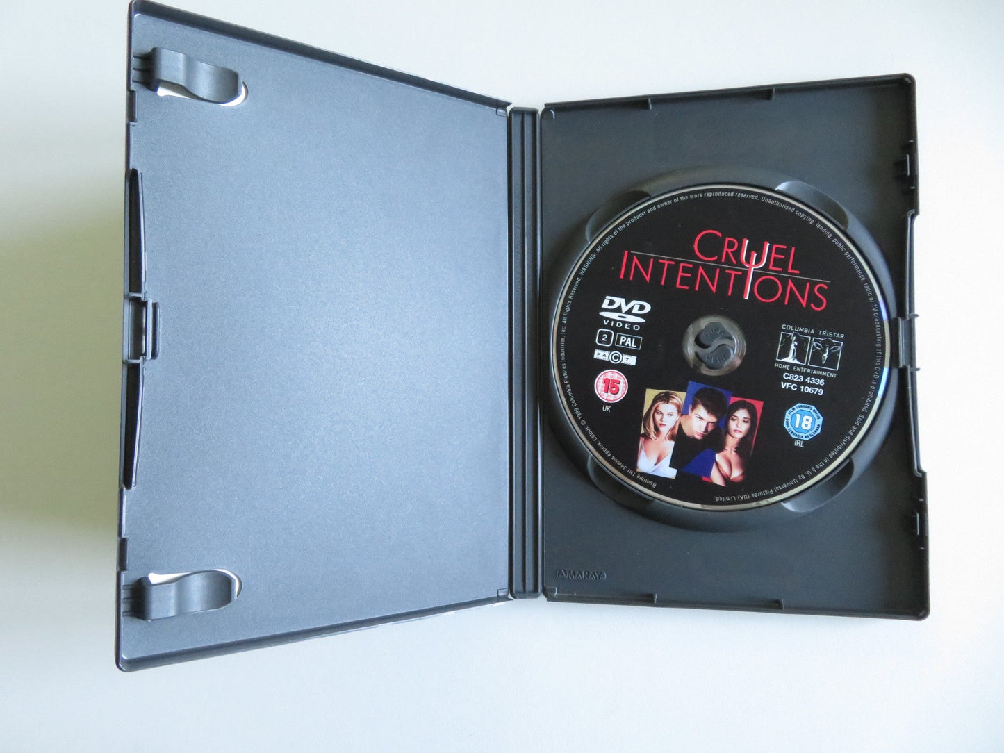 CRUEL INTENTIONS (DVD) SARAH MICHELLE GELLAR REESE WITHERSPOON 1999 REGION 2 - Rendezvous Cinema