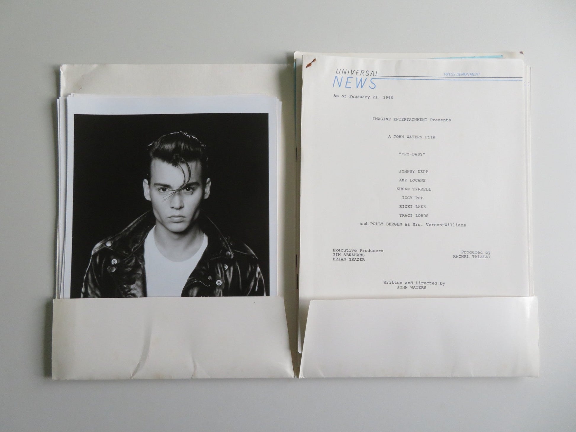 CRY - BABY PRESS KIT 1990 JOHNNY DEPP IGGY POP RICKI LAKE WILLEM DAFOE Movie posters