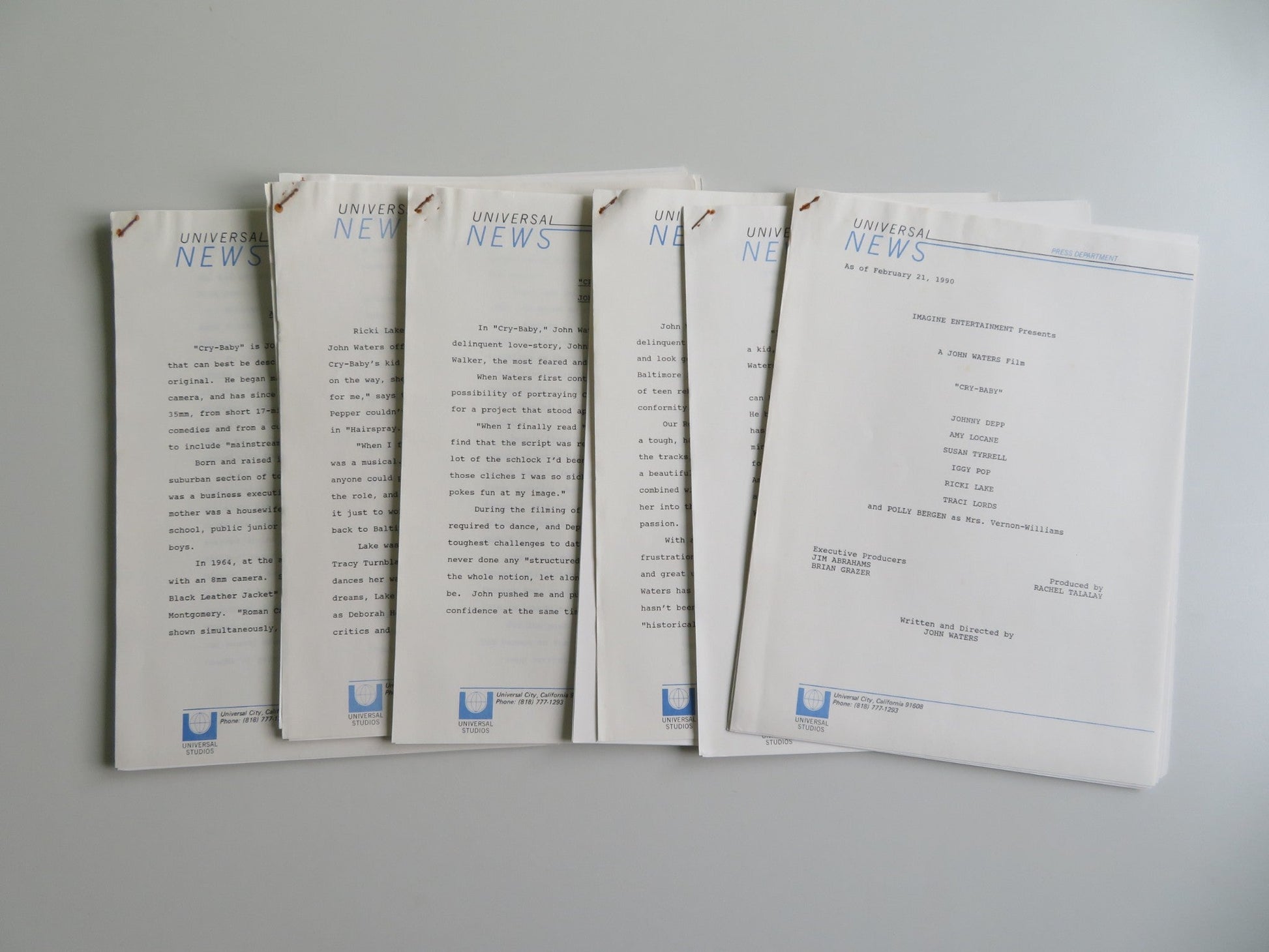 CRY - BABY PRESS KIT 1990 JOHNNY DEPP IGGY POP RICKI LAKE WILLEM DAFOE Movie posters
