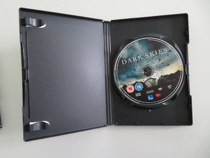 Dark Skies - B (DVD) Josh Hamilton Keri Russell 2013 Region 2 Movie posters