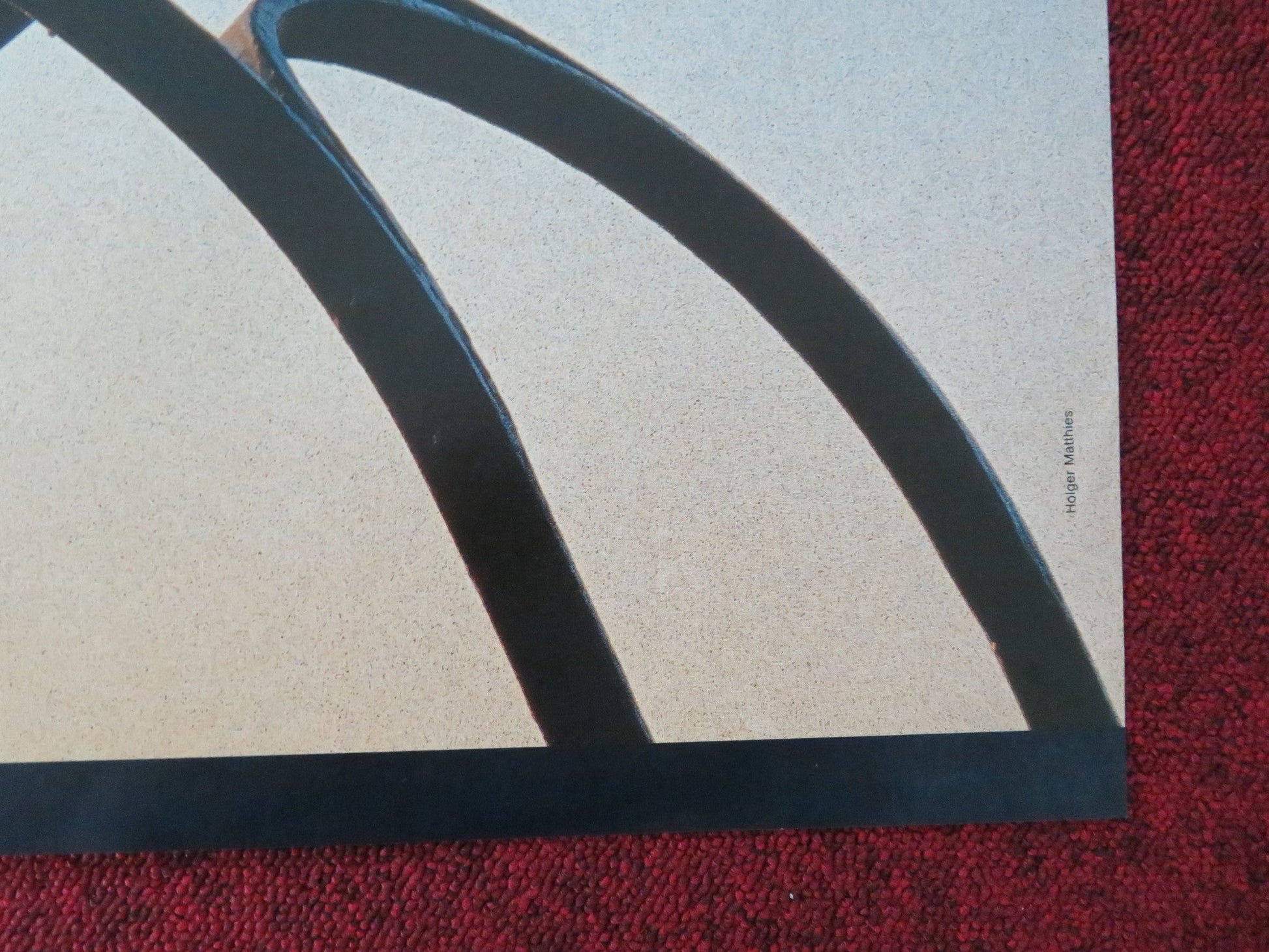 DAS WELTKIND IN DER MITTEN GERMAN STAGE POSTER ROLLED TANKRED DORST 1987 Movie posters