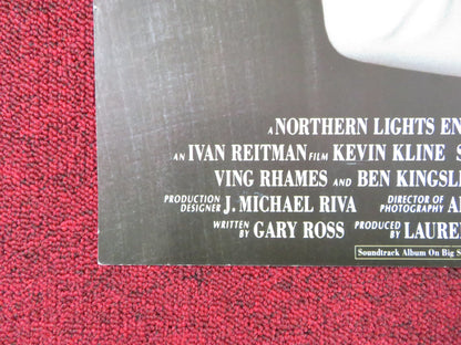 DAVE VHS VIDEO POSTER KEVIN KLINE SIGOURNEY WEAVER 1993 Rendezvous Cinema Movie posters