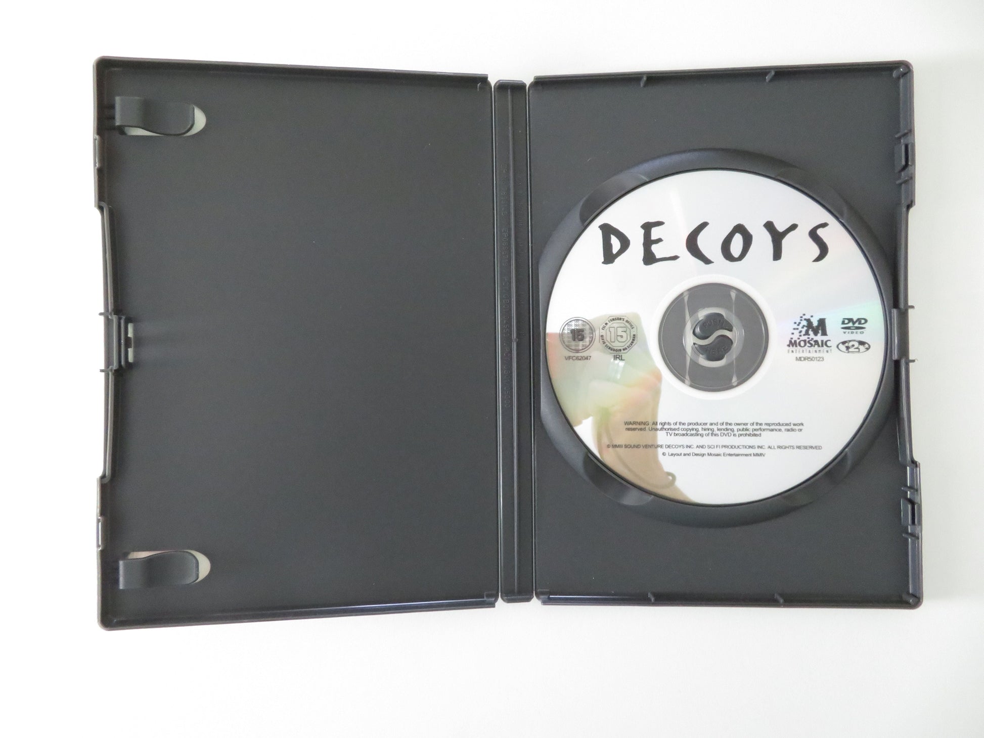Decoys (DVD) Corey Sevier Stefanie von Pfetten Kim Poirier 2004 Region 2 Movie posters