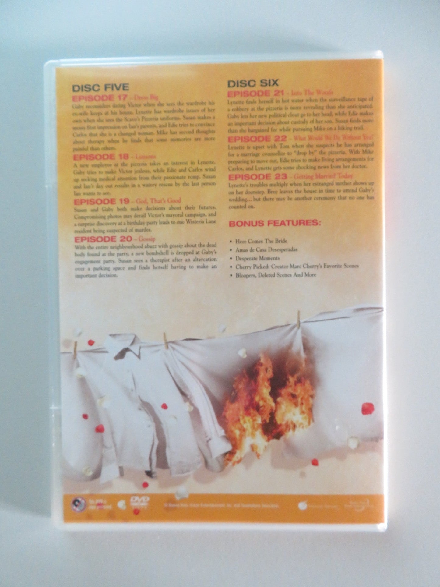 DESPERATE HOUSWIVES THE DIRTY LAUNDRY EDITION THIRD SERIES (DVD BOXSET) REGION 2 Movie posters