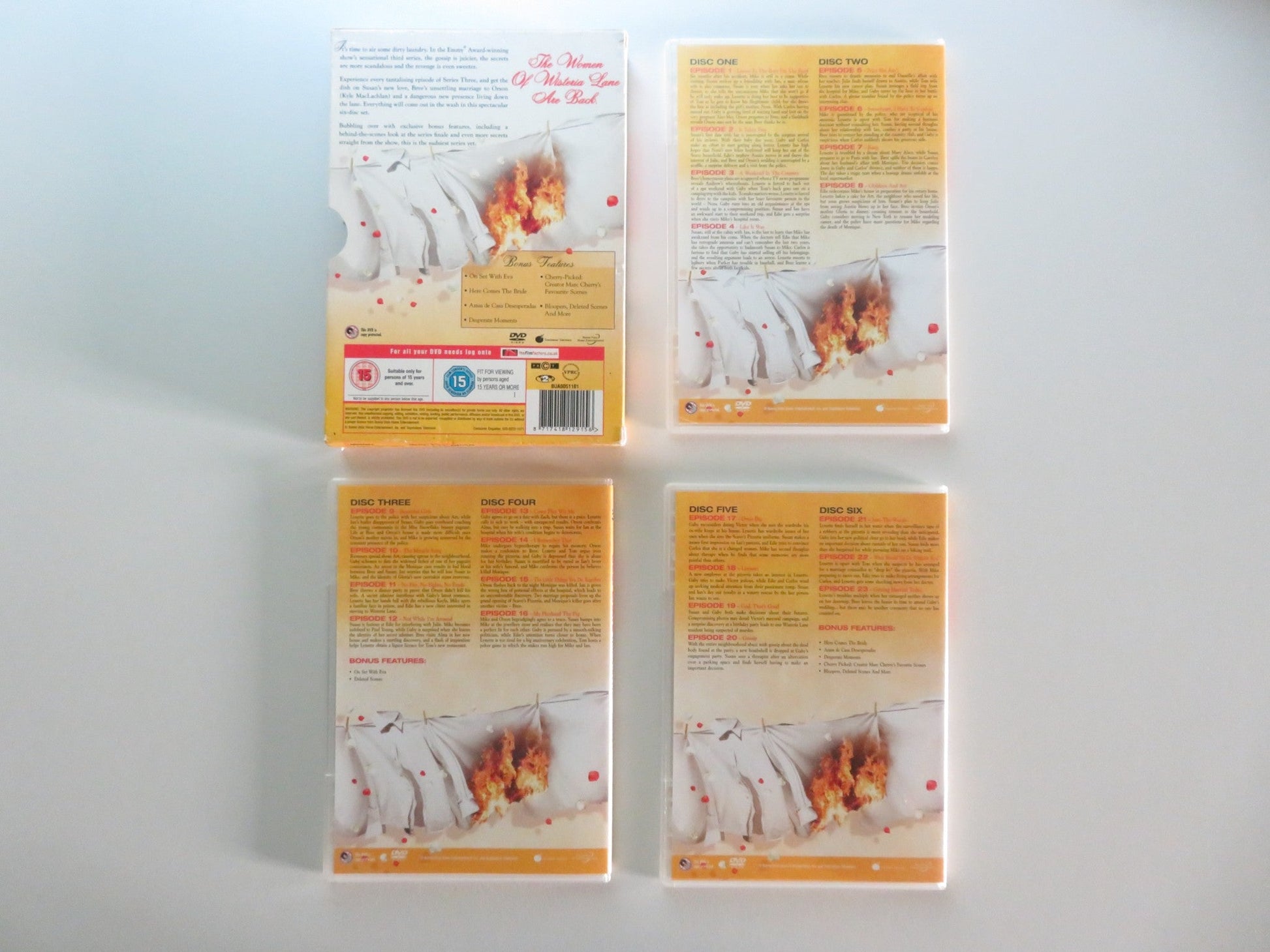 DESPERATE HOUSWIVES THE DIRTY LAUNDRY EDITION THIRD SERIES (DVD BOXSET) REGION 2 Movie posters