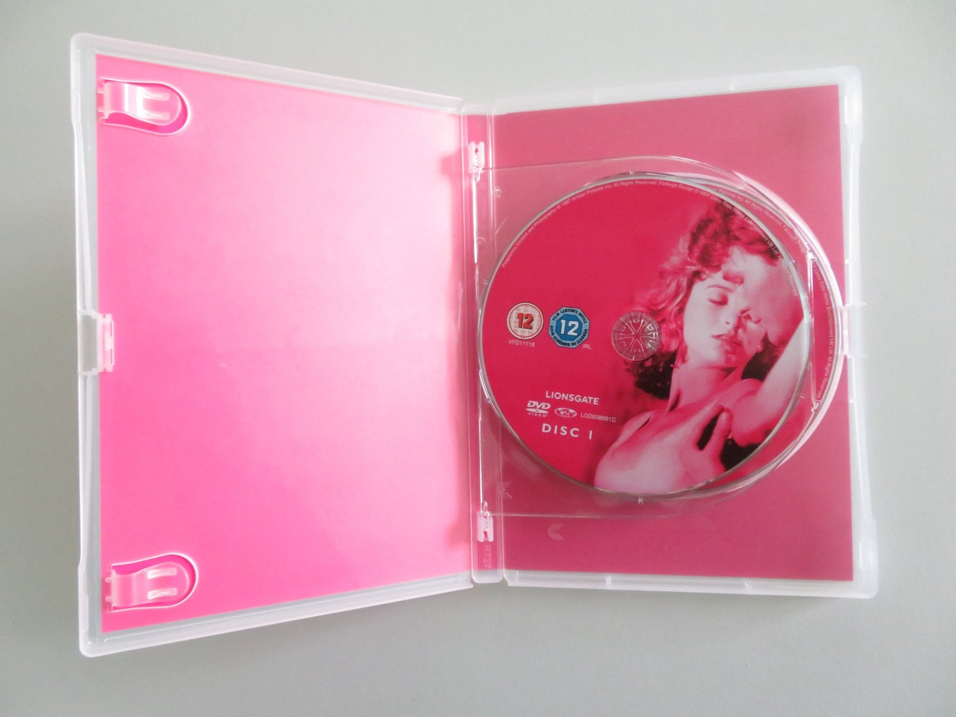 DIRTY DANCING 20TH ANNIVERSARY TWO DISC COLLECTOR'S EDITION (DVD) 1987 REGION 2 Rendezvous Cinema Movie posters