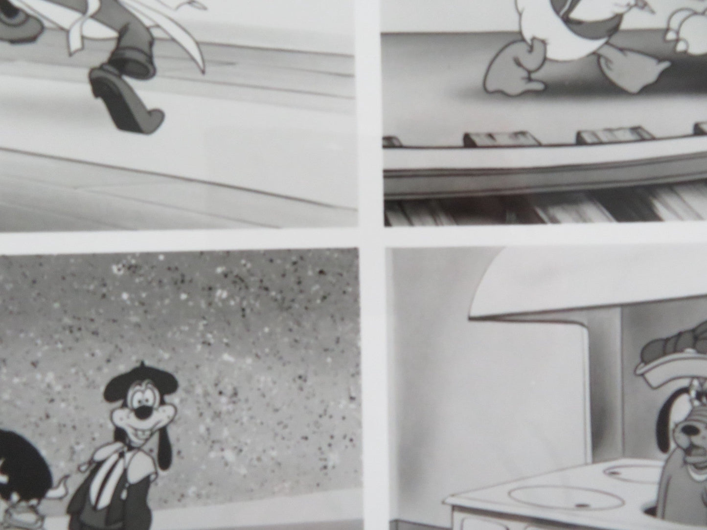 DISNEY CARTOON CLASSICS MOVIE STILL PHOTO DISNEY MICKEY DONALD GOOFY PLUTO Movie posters