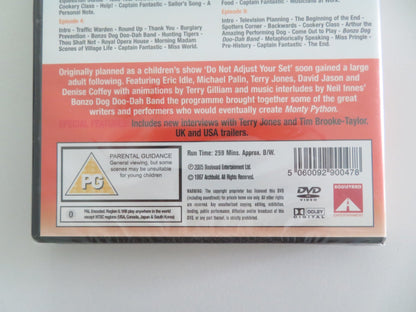 DO NOT ADJUST YOUR SET (DVD) ERIC IDLE TERRY JONES MICHAEL PALIN 1967 REGION 0 Movie posters
