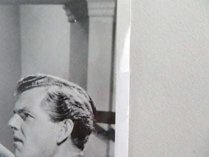 DOCTOR IN THE HOUSE MOVIE STILL PHOTO DIRK BOGARDE KENNETH MORE 1954 Movie posters