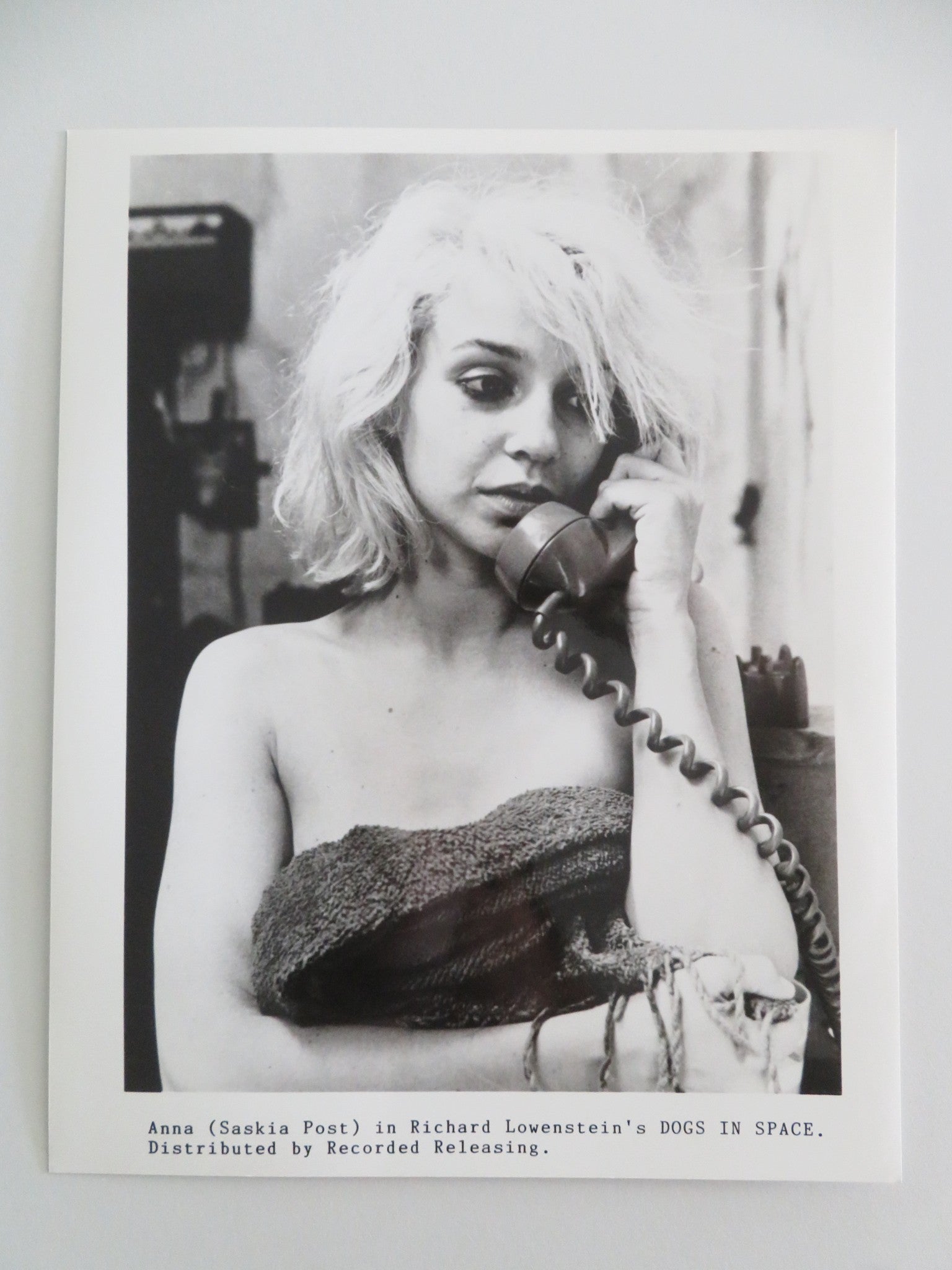 DOGS IN SPACE MOVIE STILL PHOTO LOT OF 8 MICHAEL HUTCHENCE SASKIA POST 1986 Movie posters