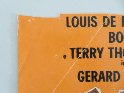 Don't Look Now We're Being Shot At Italian Fotobusta Poster Louis de Funès 1966 Movie posters