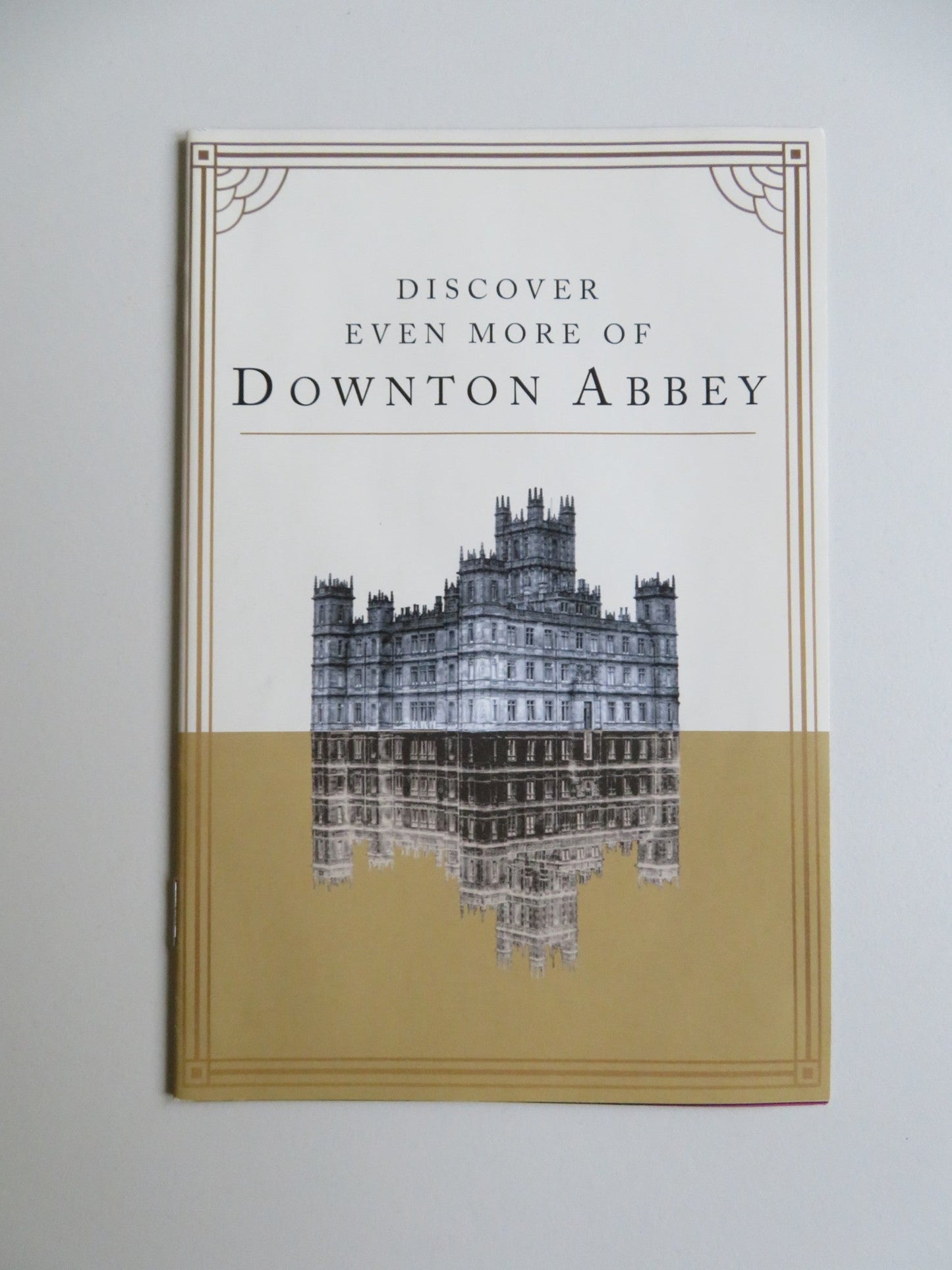 DOWNTON ABBEY - SERIES THREE (DVD) HUGH BONNEVILLE M. SMITH 2012 REGION 2, 4, 5 - Rendezvous Cinema
