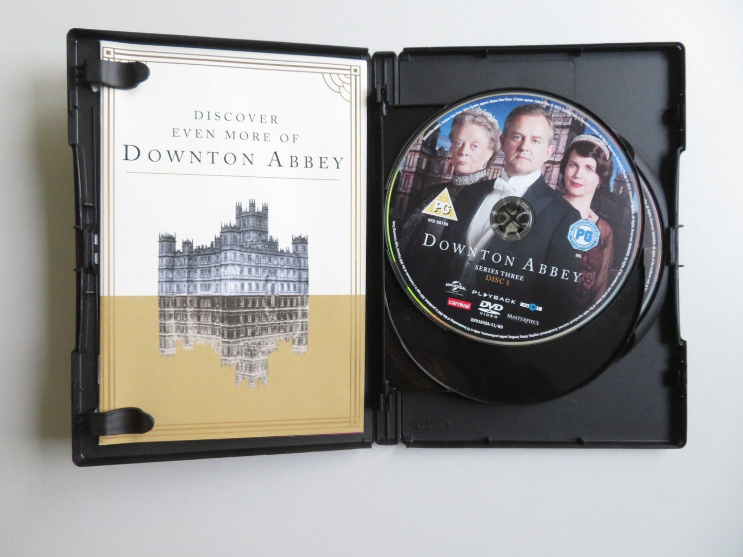 DOWNTON ABBEY - SERIES THREE (DVD) HUGH BONNEVILLE M. SMITH 2012 REGION 2, 4, 5 - Rendezvous Cinema