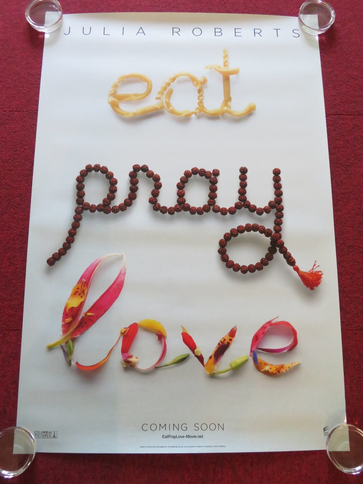 EAT PRAY LOVE US ONE SHEET ROLLED POSTER JULIA ROBERTS BILLY CRUDUP 2010 Rendezvous Cinema Movie posters