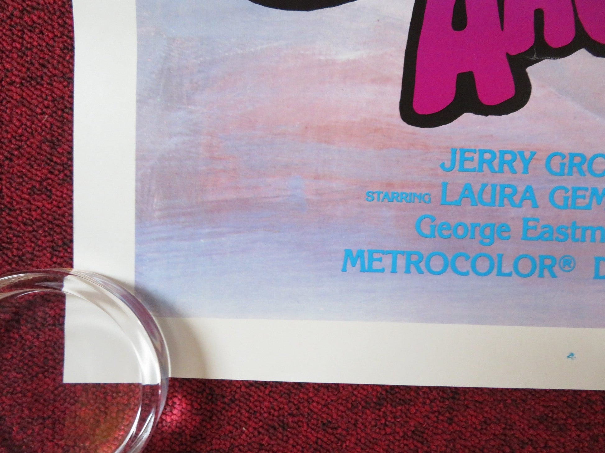 EMANUELLE AROUND THE WORLD US ONE SHEET ROLLED POSTER LAURA GEMSER RASSIMOV 1977 Rendezvous Cinema Movie posters