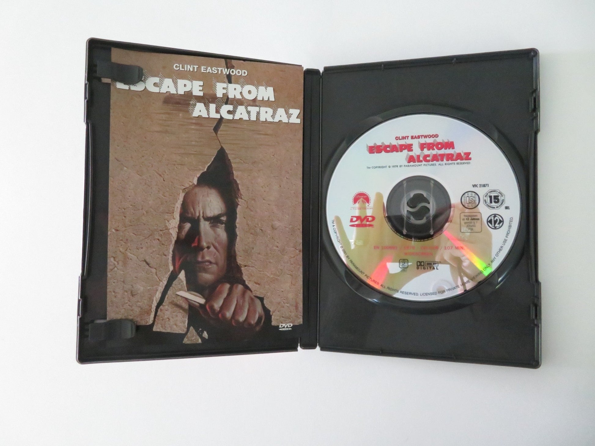 ESCAPE FROM ALCATRAZ (DVD) CLINT EASTWOOD PATRICK MCGOOHAN 1979 REGION 2 - Rendezvous Cinema