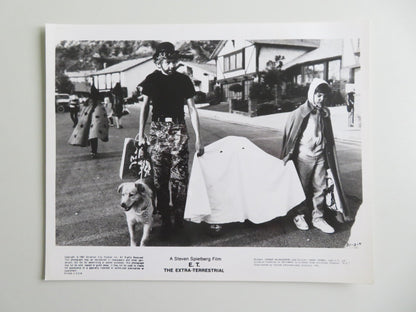 E.T. THE EXTRA - TERRESTRIAL MOVIE STILL PHOTO LOT OF 5 THOMAS BARRYMORE 1982 Movie posters