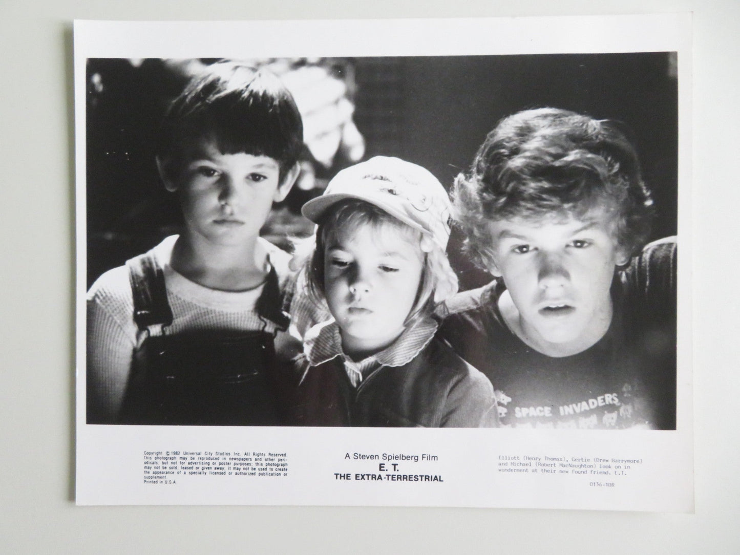 E.T. THE EXTRA - TERRESTRIAL MOVIE STILL PHOTO LOT OF 5 THOMAS BARRYMORE 1982 Movie posters