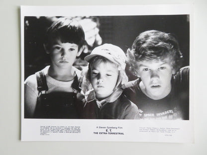 E.T. THE EXTRA - TERRESTRIAL MOVIE STILL PHOTO LOT OF 5 THOMAS BARRYMORE 1982 Movie posters