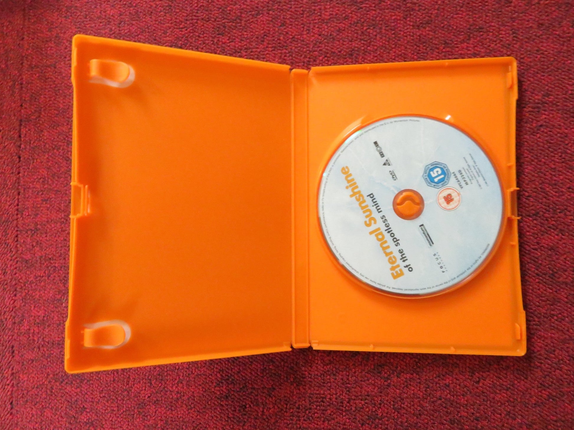 ETERNAL SUNSHINE OF THE SPOTLESS MIND (DVD) JIM CARREY K. WINSLET 2004 REGION 2 Rendezvous Cinema Movie posters