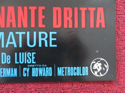 EVERY LITTLE CROOK AND NANNY - D ITALIAN FOTOBUSTA POSTER LYNN REDGRAVE 1972 Rendezvous Cinema Movie posters