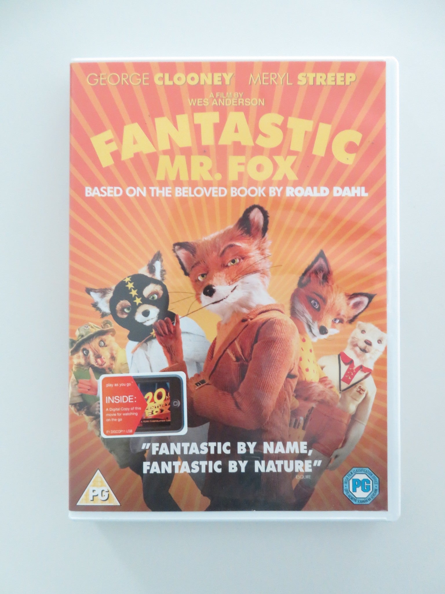 FANTASTIC MR. FOX (DVD) GEORGE CLOONEY MERYL STREEP 2009 REGION 2 Movie posters