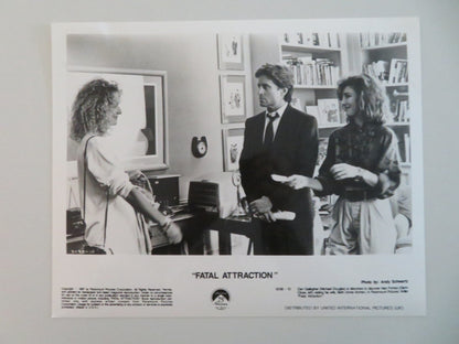 FATAL ATTRACTION MOVIE STILL PHOTO LOT OF 3 MICHAEL DOUGLAS GLENN CLOSE 1987 Movie posters