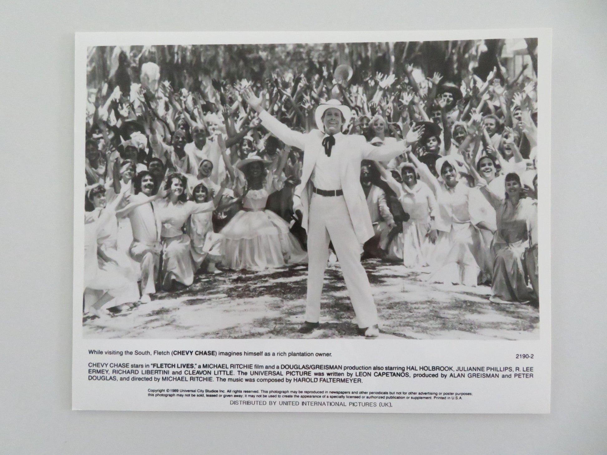 FLETCH LIVES MOVIE STILL PHOTO LOT OF 6 CHEVY CHASE JULIANNE PHILLIPS 1989 Movie posters