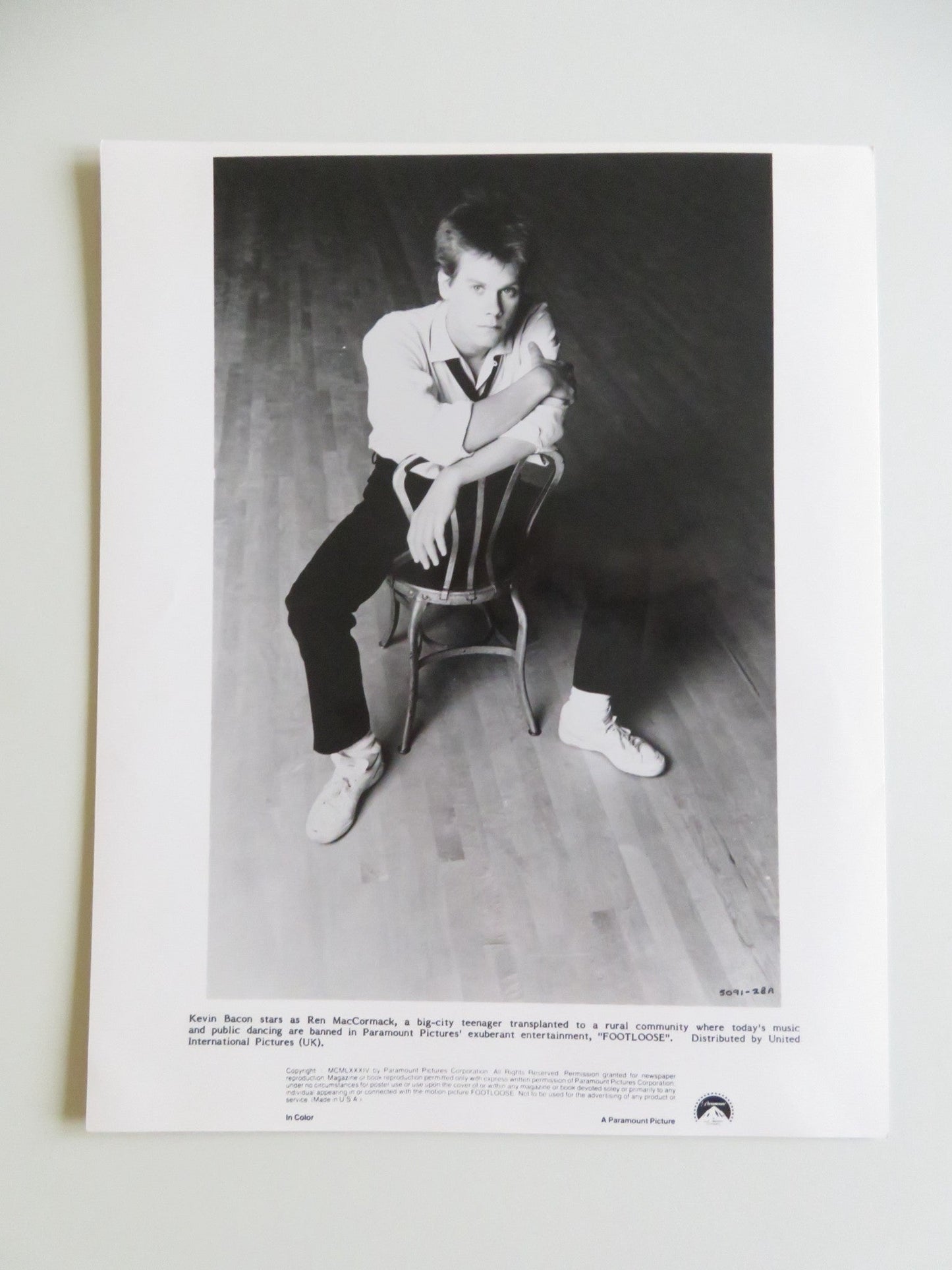FOOTLOOSE MOVIE STILL PHOTO LOT OF 3 KEVIN BACON LORI SINGER JOHN LITHGOW 1984 - Rendezvous Cinema