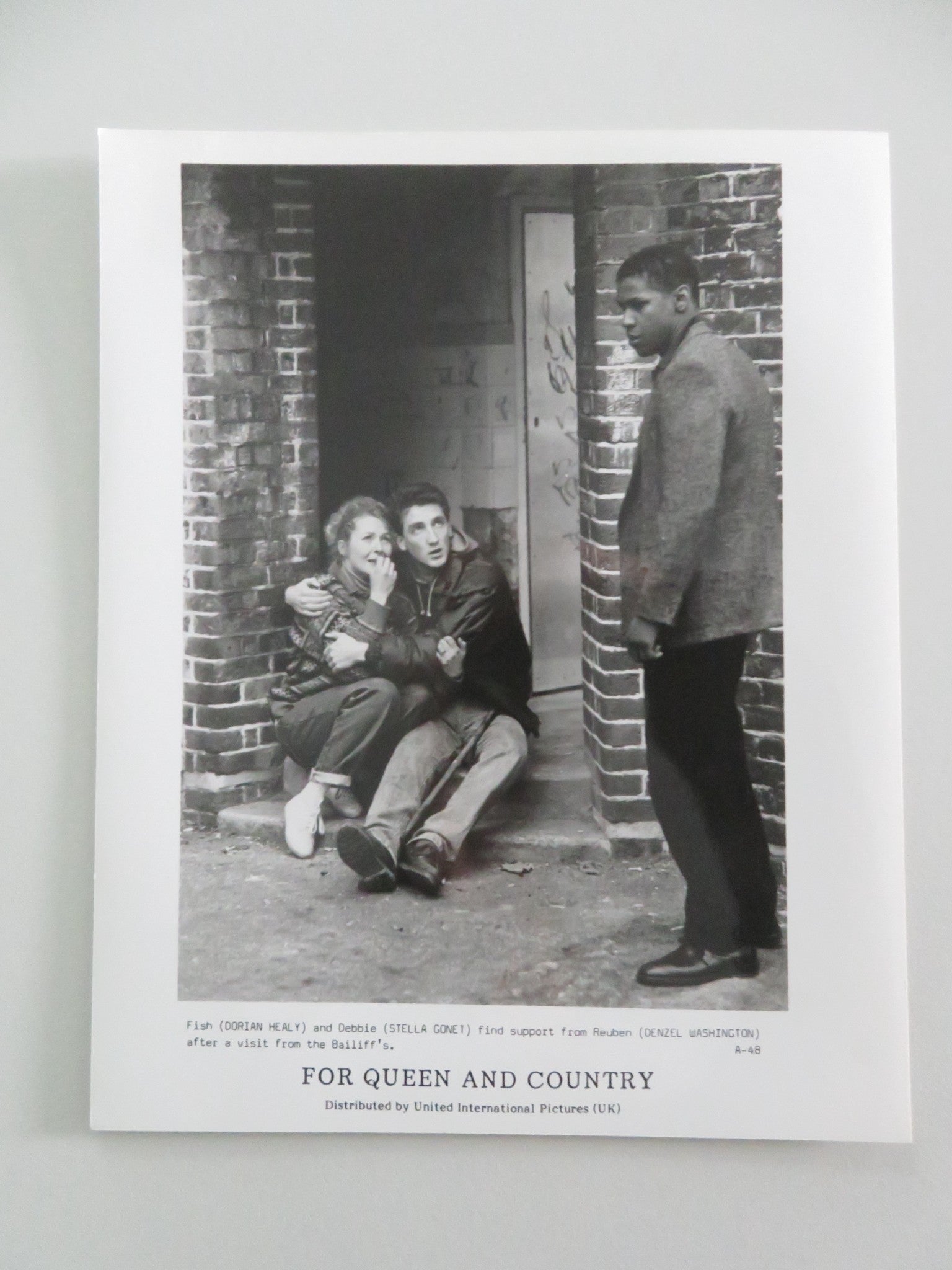 FOR QUEEN AND COUNTRY MOVIE STILL PHOTO LOT OF 6 DENZEL WASHINGTON D. HEALY 1988 Movie posters