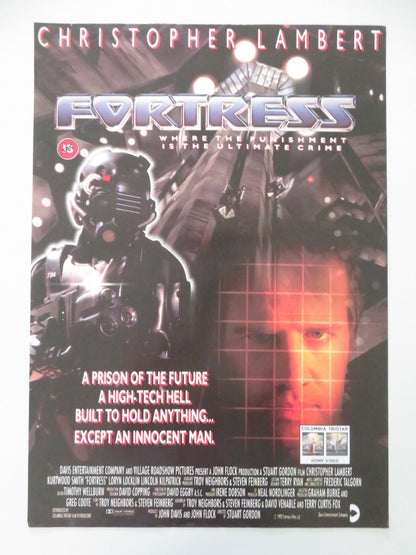 FORTRESS VHS VIDEO POSTER CHRISTOPHER LAMBERT KURTWOOD SMITH 1992 Movie posters