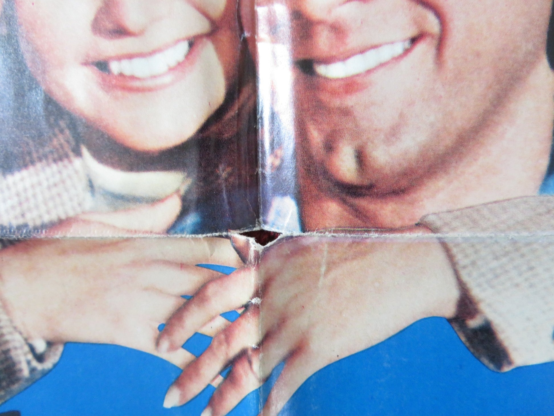 FOUL PLAY - ADVANCE TEASER FOLDED US ONE SHEET POSTER CHEVY CHASE G. HAWN 1978 Rendezvous Cinema Movie posters