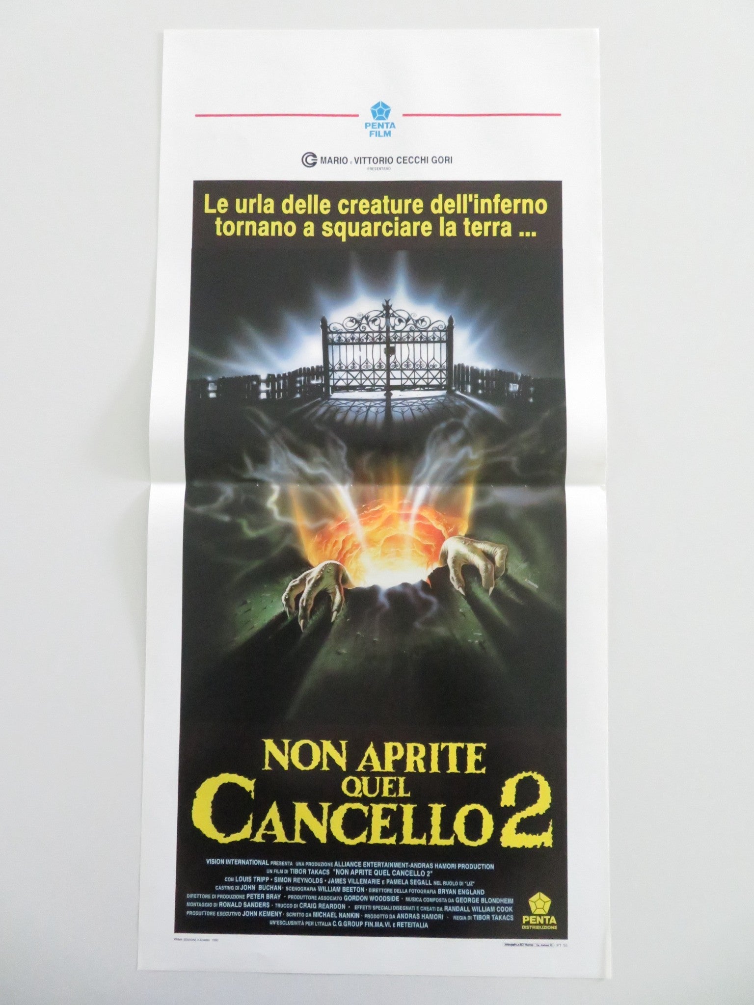 Gate 2: The Trespassers Italian Locandina Poster Louis Tripp Simon Reynolds 1990 Movie posters