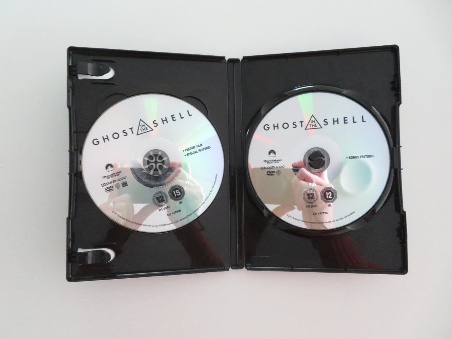 GHOST IN THE SHELL - 2 DISCS (DVD) SCARLETT JOHANSSON PILOU ASBAEK 2017 REGION 2 - Rendezvous Cinema