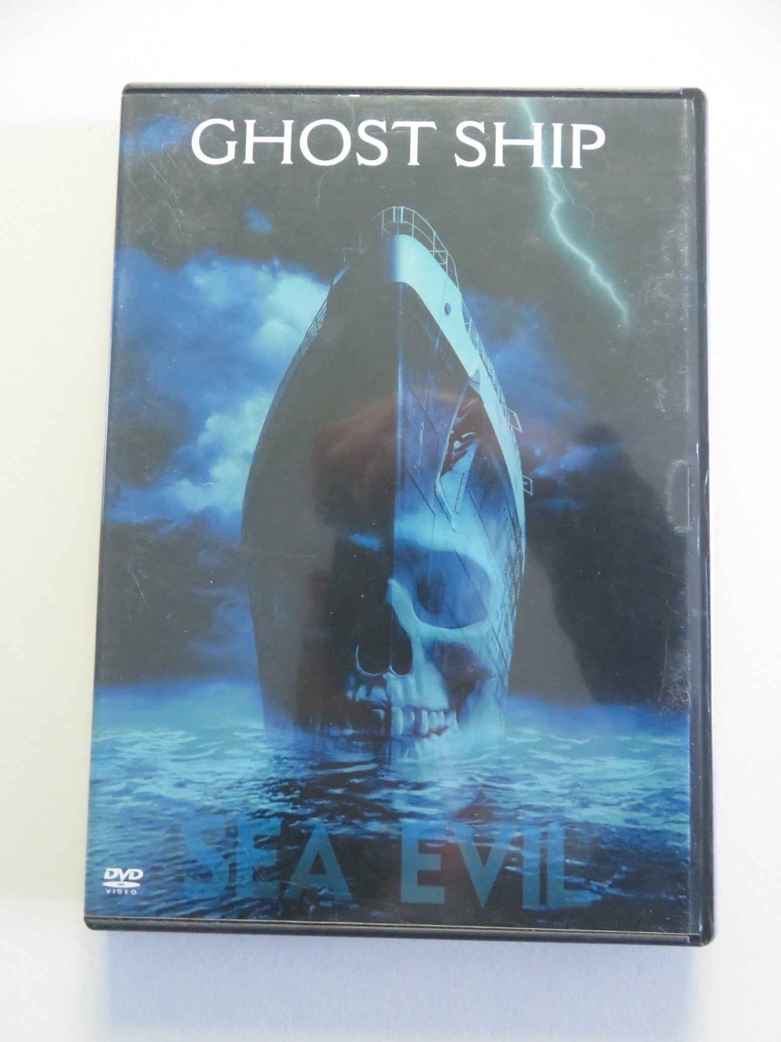 GHOST SHIP - B (DVD) KARL URBAN GABRIEL BYRNE 2002 REGION 2 Movie posters