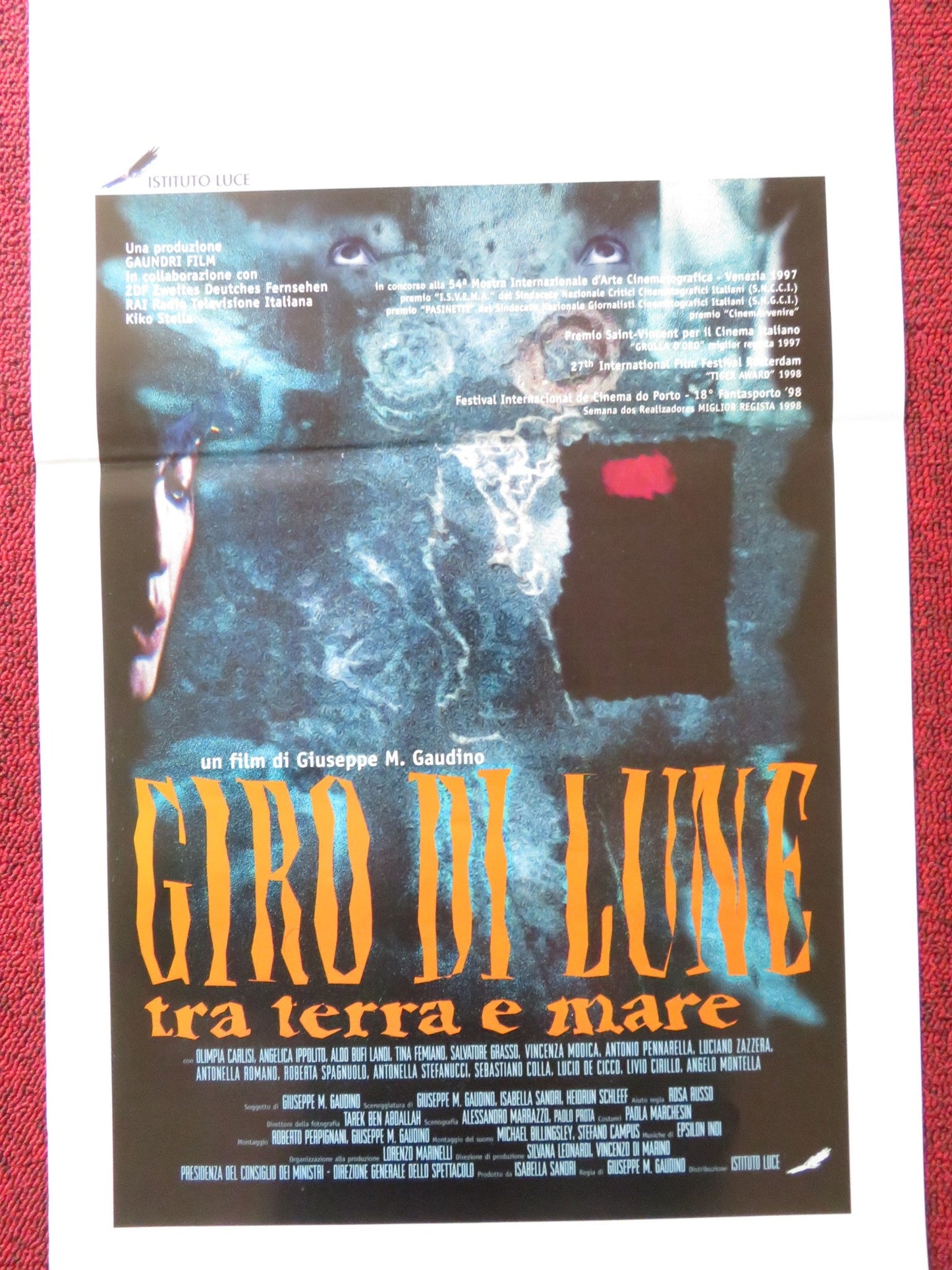 GIRO DI LUNE TRA TERRA E MARE ITALIAN LOCANDINA POSTER OLIMPIA CARLISI 1997 Rendezvous Cinema Movie posters