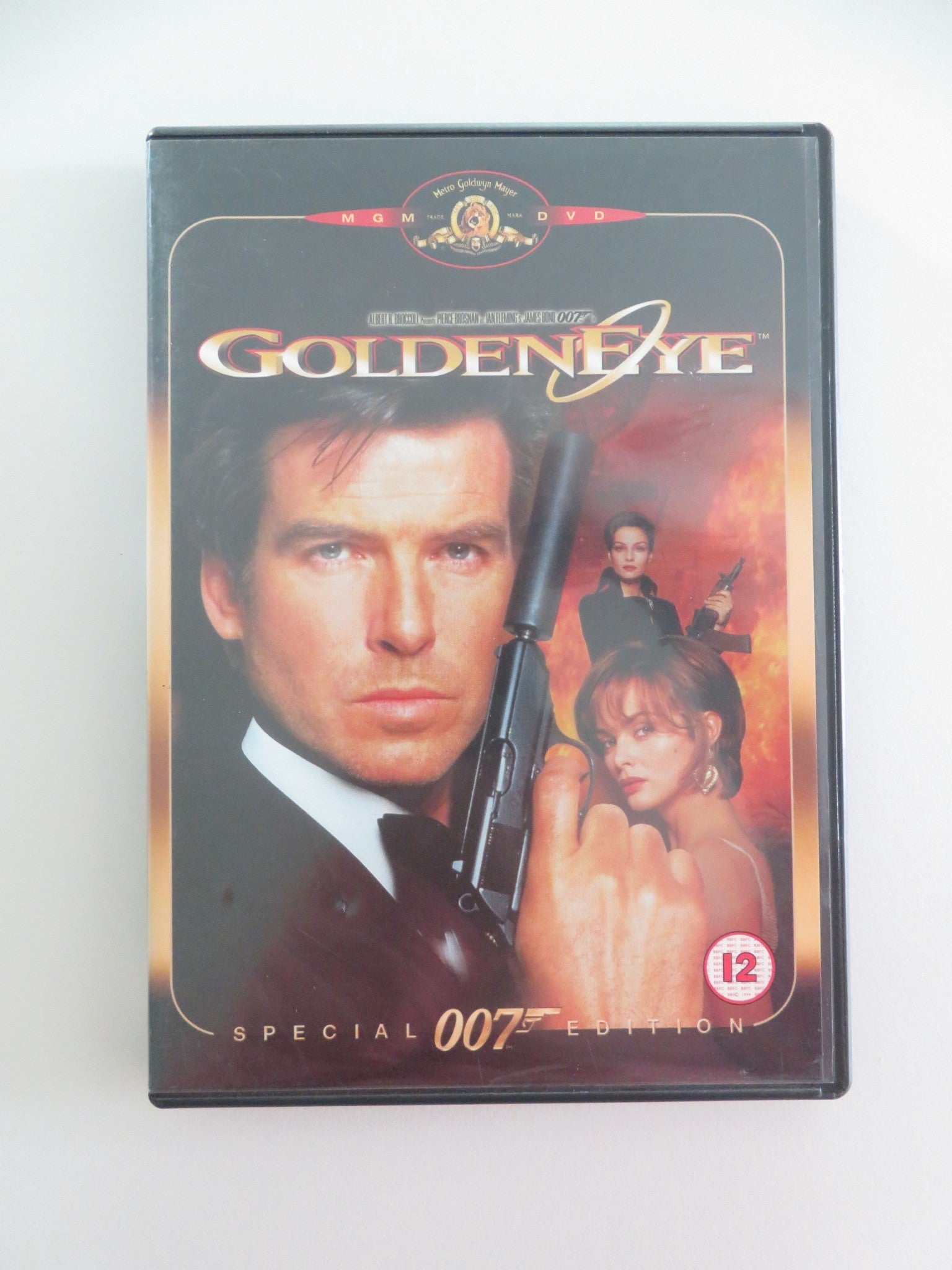 GOLDENEYE (DVD) 007 PIERCE BROSNAN SEAN BEAN 1995 REGION 2 Movie posters