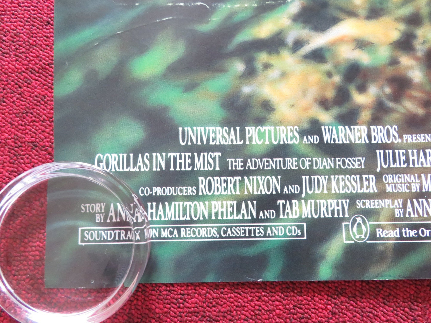 GORILLAS IN THE MIST UK QUAD ROLLED POSTER SIGOURNEY WEAVER BRYAN BROWN 1988 Rendezvous Cinema Movie posters