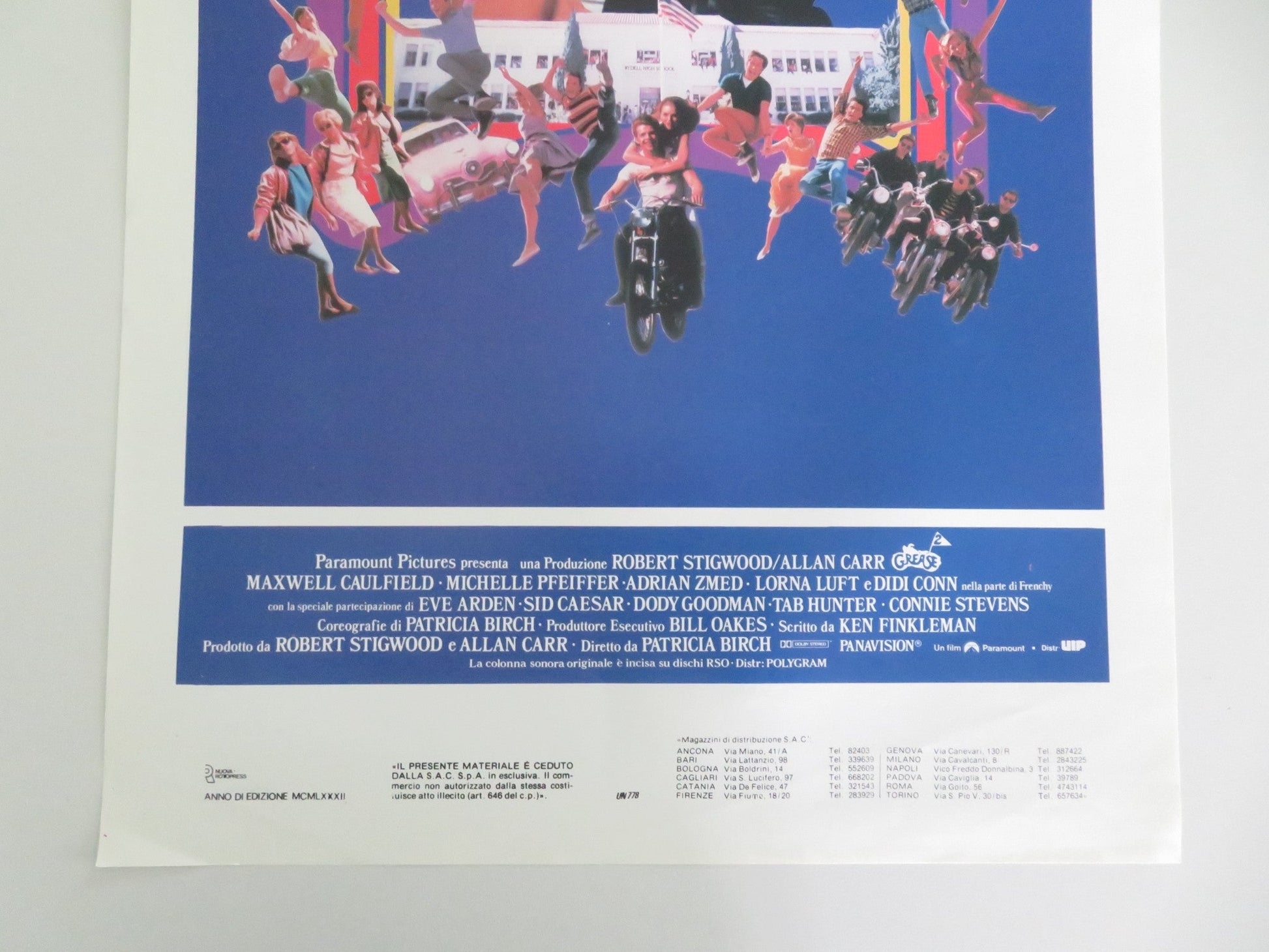 GREASE 2 ITALIAN LOCANDINA POSTER MAXWELL CAULFIELD MICHELLE PFEIFFER 1982 Movie posters