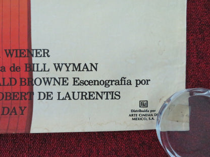 GREEN ICE MEXICO POSTER ROLLED OMAR SHARIF RYAN O'NEAL 1981 Movie posters