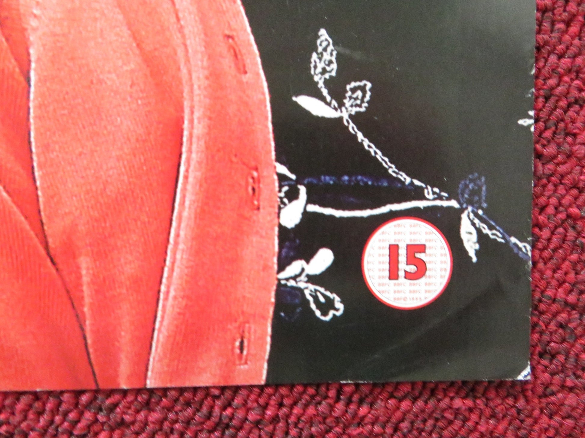 GREGORY'S 2 GIRLS VHS VIDEO POSTER CARLY MCKINNON JOHN MURTAGH 1999 Rendezvous Cinema Movie posters